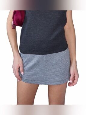 Forever 21 Houndstooth Mini Skort